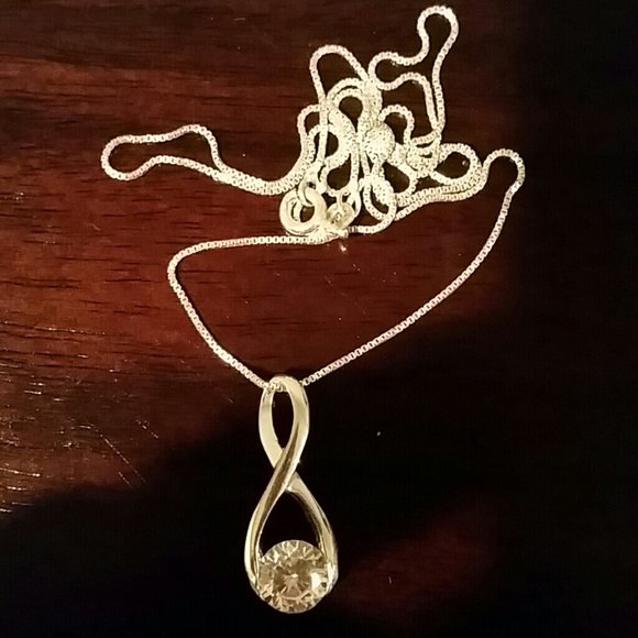Silver necklace with zirconia - Picture 1 of 1
