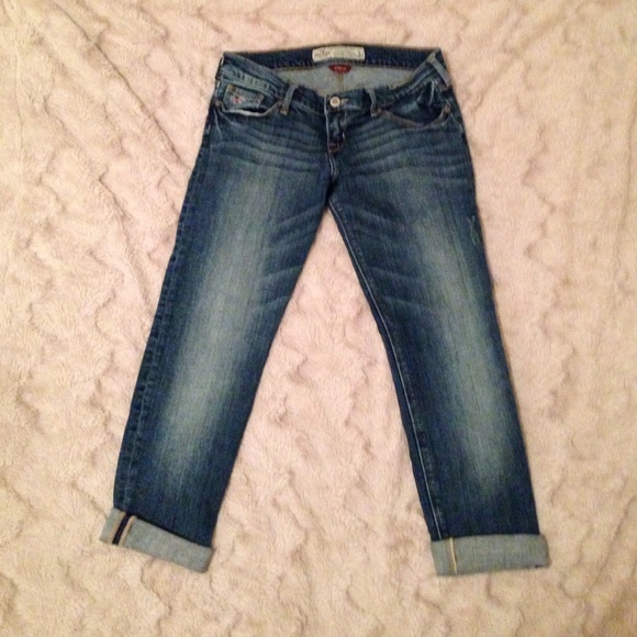 Hollister jean capris