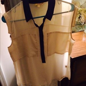 Vera wang sleeveless top