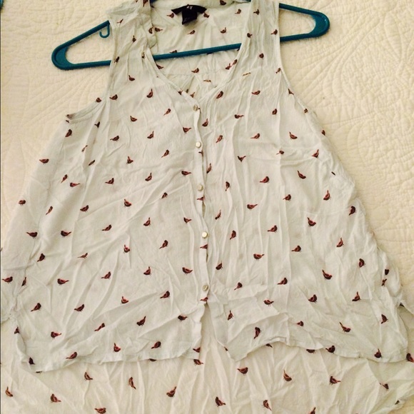 H&M light blue sleeveless top with birds