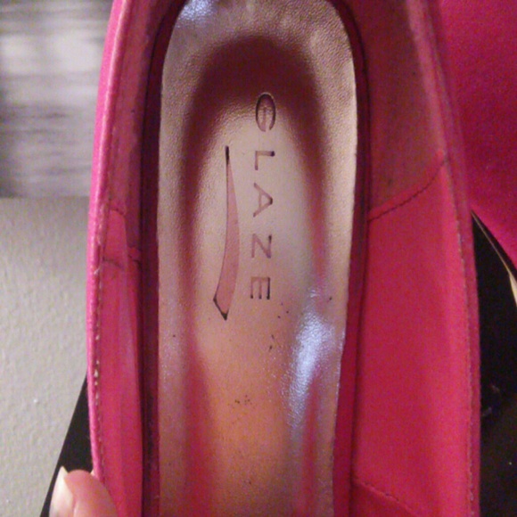 Shoes - Picture 3 of 3