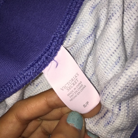 Victoria's Secret shorts - Picture 2 of 2