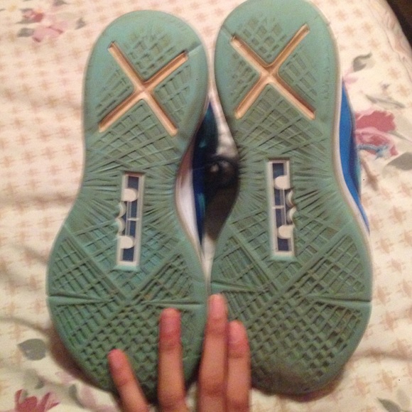 Lebrons - Picture 2 of 4