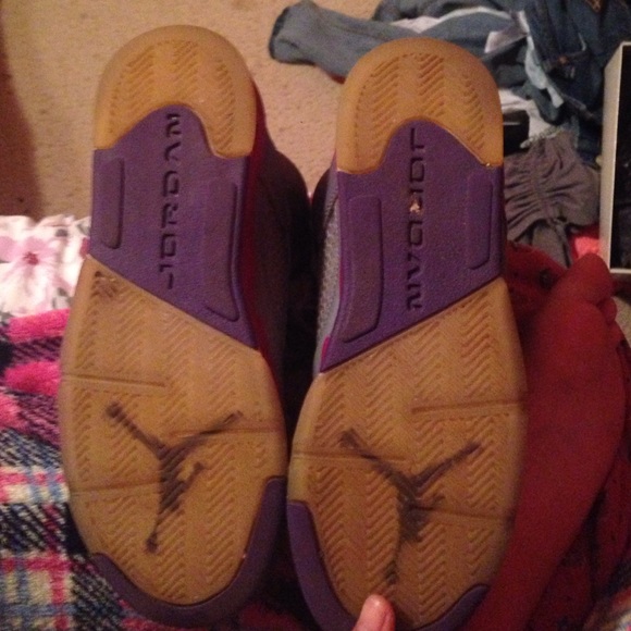 Jordans - Picture 3 of 4