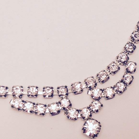 "grace" choker
