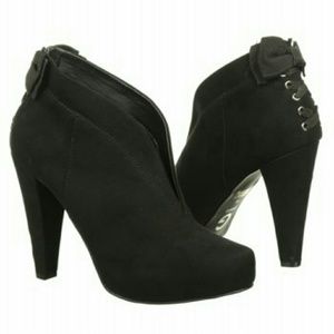 Black Women's Tarrah Shooties