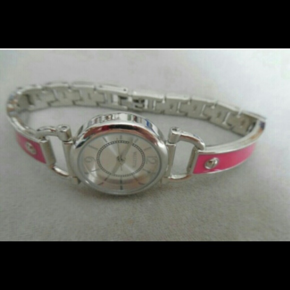 💖 Beautiful Ladies Watch✔️ - Picture 3 of 3