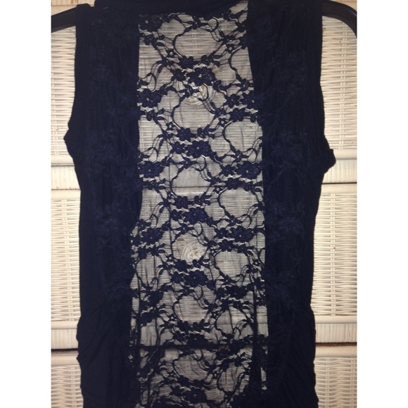 ❗️SOLD❗️💙Dark blue sleeveless cardigan💙