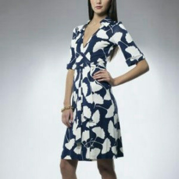 Diane von Furstenberg Dresses & Skirts - DVF Wrap Dress