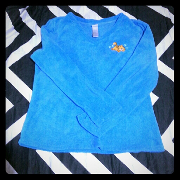 🐯Very Soft Garfield Sweater🐯