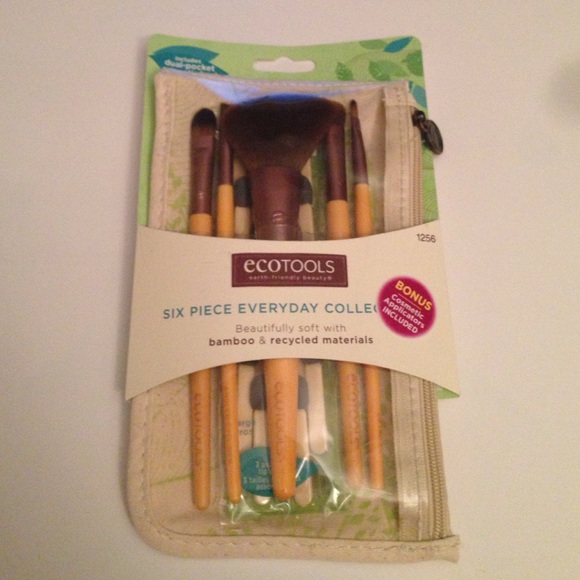 Six Piece Everyday Collection (Bonus Brushes)