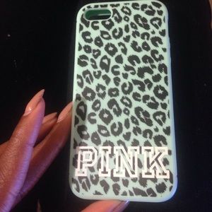 PINK Teal Cheetah iPhone 5/5s case !