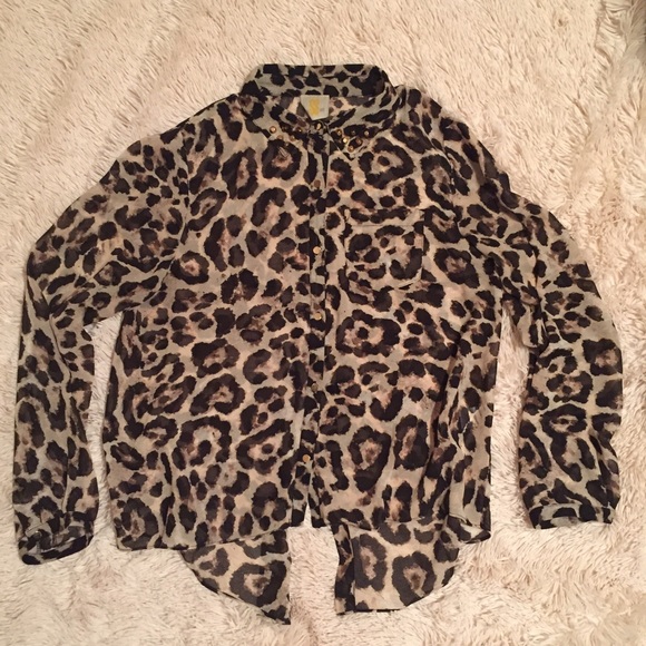 Leopard Chiffon Studded Collar Blouse.
