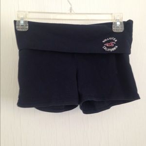 Holister yoga shorts
