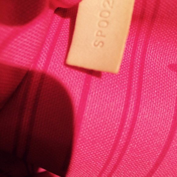 Louis Vuitton Bag ( Sharing) - Picture 3 of 4