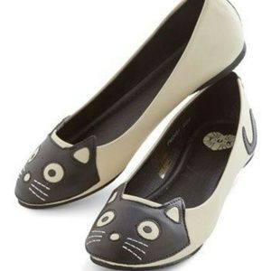 T.U.K. Black Cat Flats