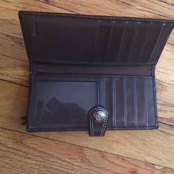 Coach Wallet - Picture 3 of 4