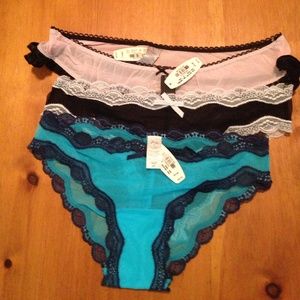 New size small VS panty bundle