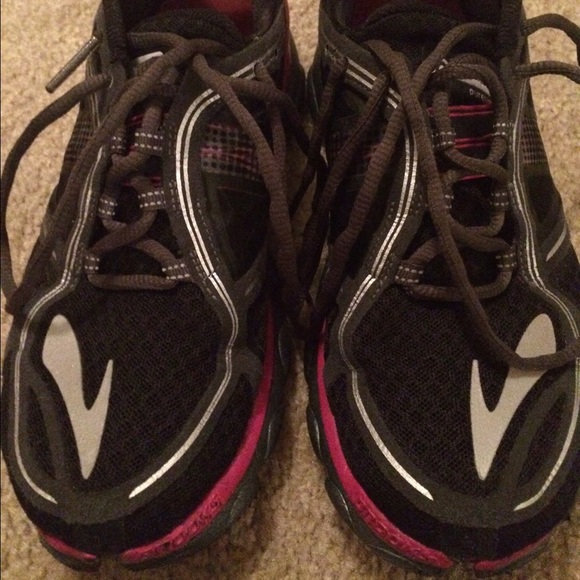 Brooks Pure Flow