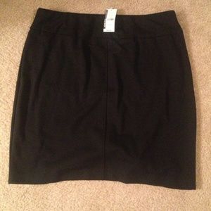 New York and company XL skirt black