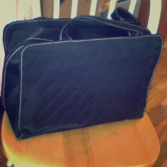 Mary Kay black quilted tote