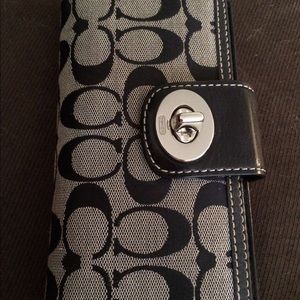 Authentic coach checkbook wallet