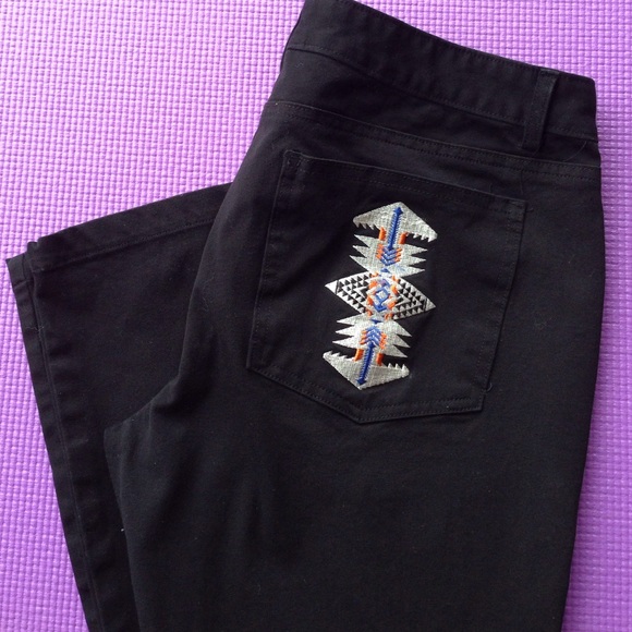 BB Dakota black pants