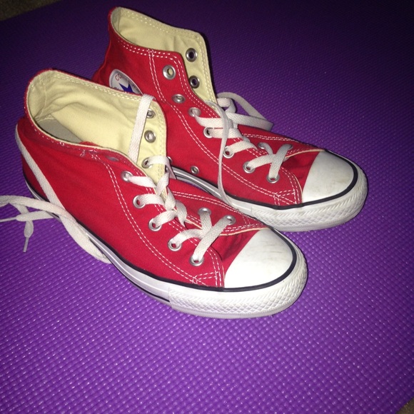 red high top converse!