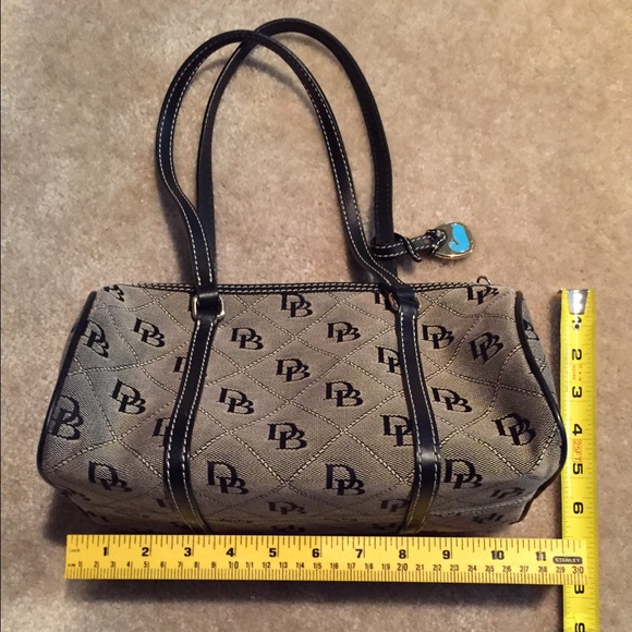 dooney and bourke satchel grey&black