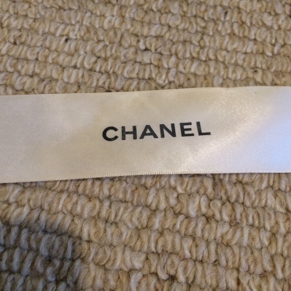 Chanel Ribbon - Picture 2 of 3