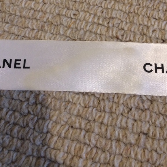 Chanel Ribbon - Picture 3 of 3