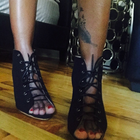 Lace up shoes❤️ Urban Outfitters Brand