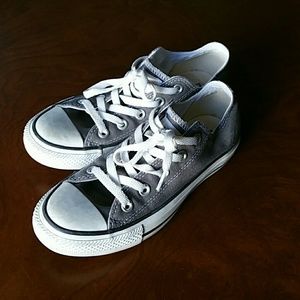 Converse Gray