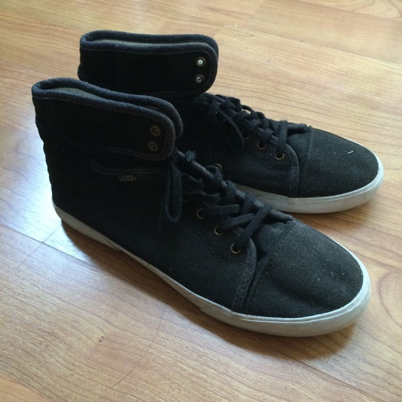 High top black vans