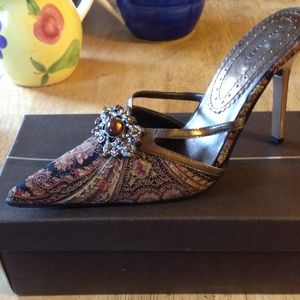 Shoes NOT FOR SALE *** RESERVED for @karagarcia