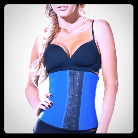 NWT Waist Trainer