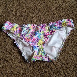 SOLD Victoria's Secret swim bottoms!