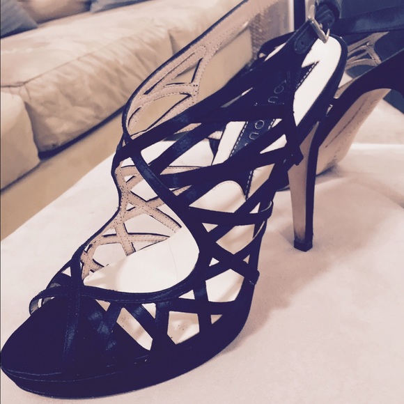 💣Boutique 9 black heels💣