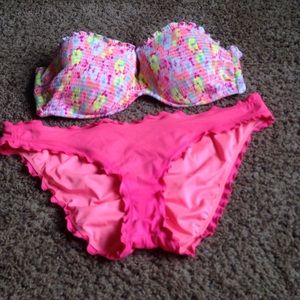 SOLD Victoria's Secret bottoms!