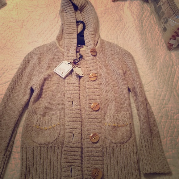 NWT Fossil TurtleDove Small Oatmeal Cardigan