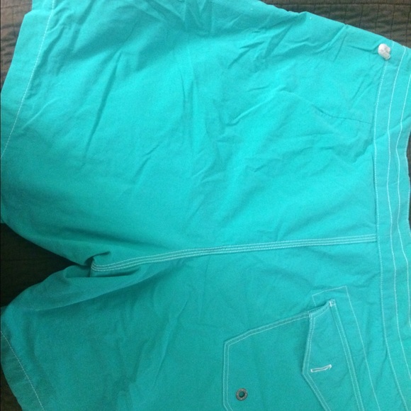 Sold in bundle - Picture 2 of 4