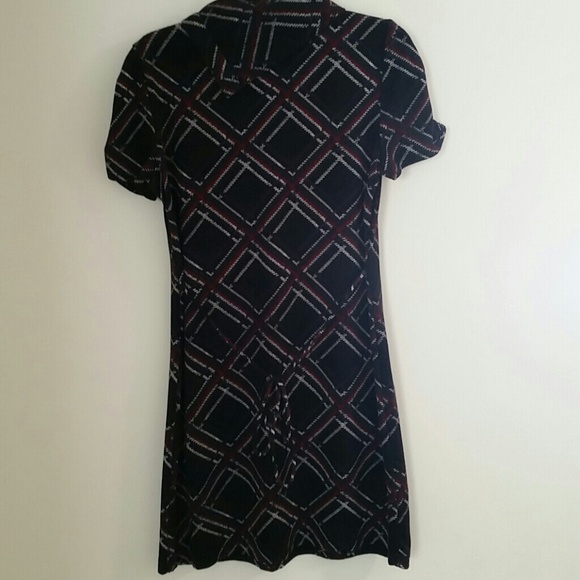 Dress - Picture 2 of 4
