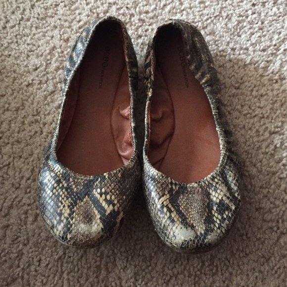 Gladiator flats