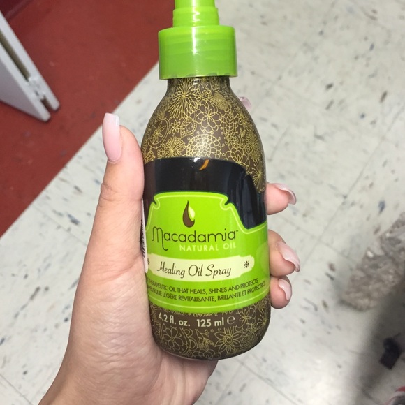 Macadamia healing oil spray