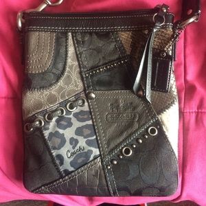 Coach side bag authentic black with print