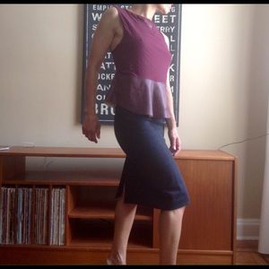 Silence and noise merlot peplum sleeveless top. Silence and noise merlot peplum sleeveless top.