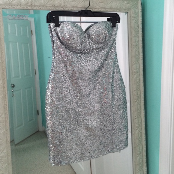 Silver sparkle dress - Picture 1 of 4
