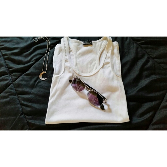 Wet Seal White Tank-Top