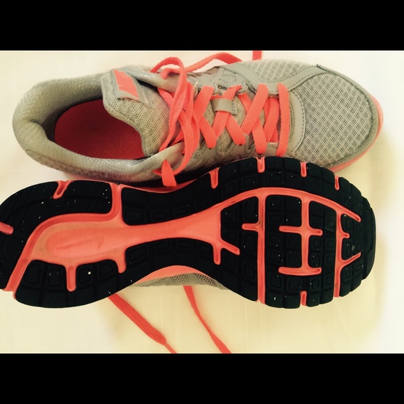 Nike size 9... Some use but still in great shape!