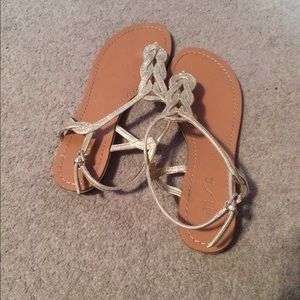 Gold glitter flat sandals